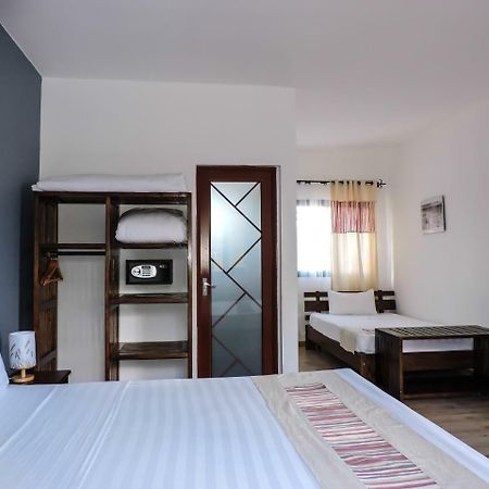 Hotel H1 Manakara Екстер'єр фото